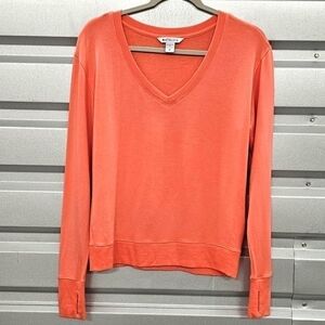 Athleta Sunrise Coral V-Neck Athletic Athleisure Shirt